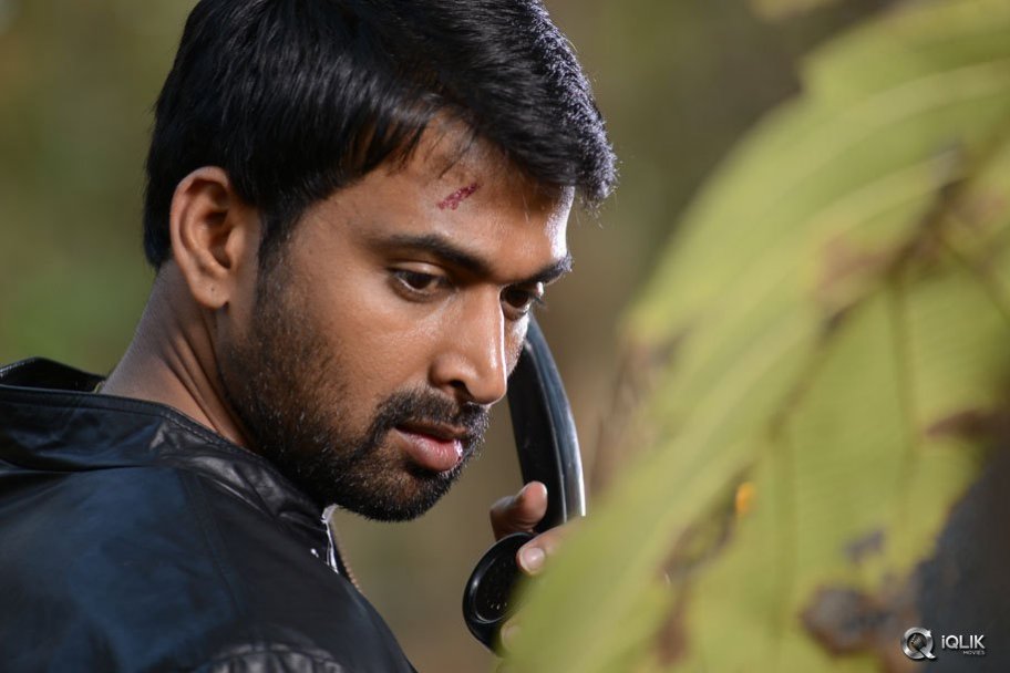 Dhanalakshmi Thalupu Thadithe